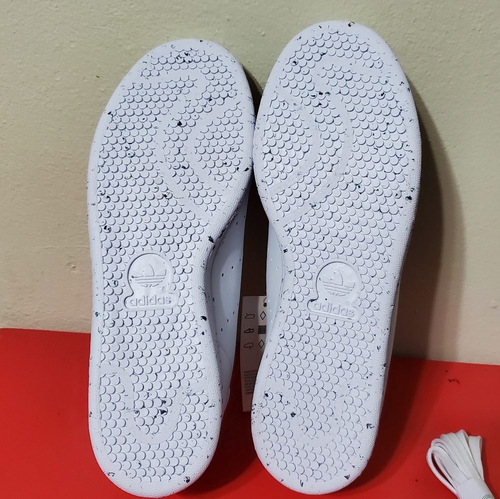 SOLD ADIDAS Stan Smith clean classics vegan - Picture 9 of 14